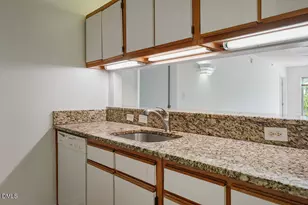 1411 Collegiate Cir, Raleigh, NC 27606 - Photo 8