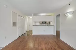 1411 Collegiate Cir, Raleigh, NC 27606 - Photo 4