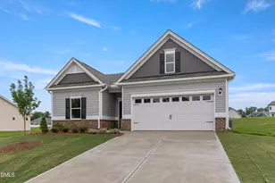 311 White Azalea Wy, Benson, NC 27504 - Photo 2