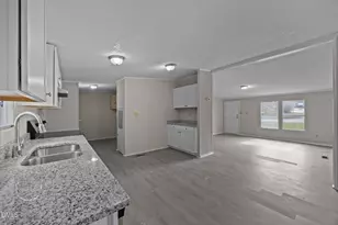 384 Jamestown Dr, Spring Lake, NC 28390 - Photo 22