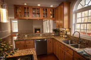 102 Hemingford Grey Ct, Cary, NC 27518 - Photo 16