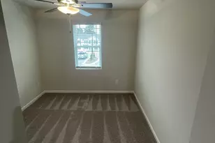 1021 Peony Ln, Youngsville, NC 27596 - Photo 10