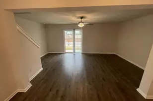 1021 Peony Ln, Youngsville, NC 27596 - Photo 8