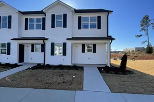 1029 Peony Ln, Youngsville, NC 27596 - Photo 2