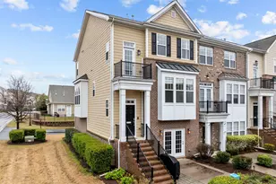 10122 Glen Autumn Rd, Raleigh, NC 27617 - Photo 4