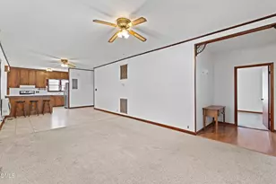 304 S 17th St, Erwin, NC 28339 - Photo 8