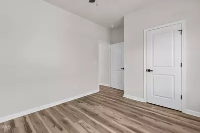 514 N Beaumont Avenue, Burlington, NC 27217 - Photo 18