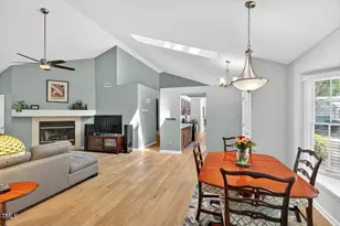 123 Weatherhill Point, Carrboro, NC 27510 - Photo 4