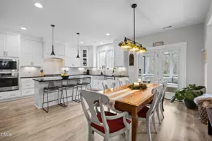 21 N Rosebank Dr, Chapel Hill, NC 27516 - Photo 14