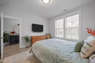 21 N Rosebank Dr, Chapel Hill, NC 27516 - Photo 24