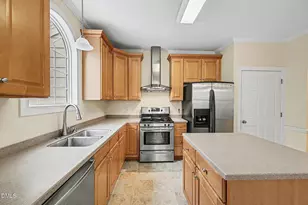 153 Lumina Pl, Holly Springs, NC 27540 - Photo 10