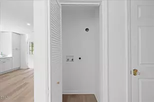 809 Felicia St, Durham, NC 27704 - Photo 12