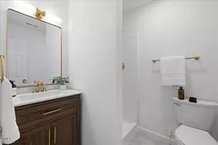 809 Felicia St, Durham, NC 27704 - Photo 22