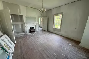 214 Charlotte Ave, Sanford, NC 27330 - Photo 6