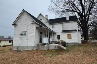 214 Charlotte Ave, Sanford, NC 27330 - Photo 4