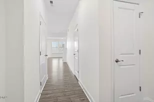 11 Wildflower Cir, Clayton, NC 27520 - Photo 6