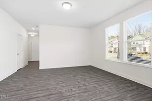 11 Wildflower Cir, Clayton, NC 27520 - Photo 14