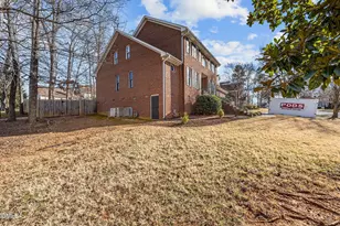 3306 Doral Ct, Burlington, NC 27215 - Photo 4