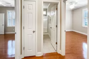 115 Denby Cir, Clayton, NC 27527 - Photo 8