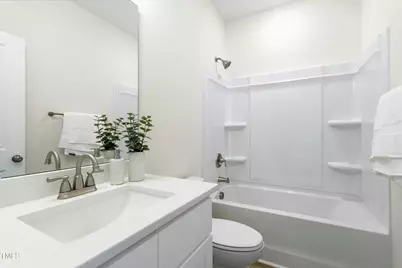 208 N Sellers Street, Selma, NC 27576 - Photo 12