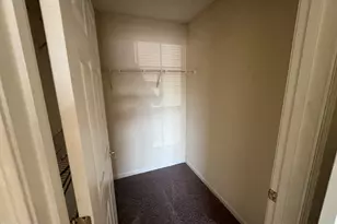 2511 Huntscroft Ln, Raleigh, NC 27617 - Photo 10