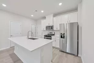 710 Southland Dr, Zebulon, NC 27597 - Photo 10