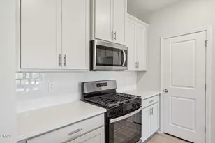 708 Southland Dr, Zebulon, NC 27597 - Photo 12