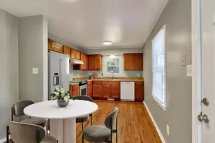 2811 Club Plaza Rd, Raleigh, NC 27603 - Photo 10