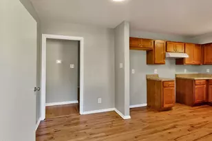 2811 Club Plaza Rd, Raleigh, NC 27603 - Photo 16