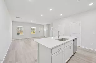 706 Southland Dr, Zebulon, NC 27597 - Photo 12