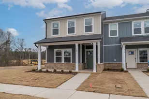 702 Southland Dr, Zebulon, NC 27597 - Photo 1