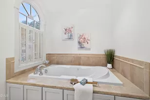 2000 Tiverton Ct, Raleigh, NC 27615 - Photo 42