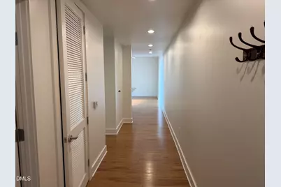 140 W Franklin Street #Unit 429, Chapel Hill, NC 27516 - Photo 4