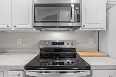 7704 Winners Edge Street, Raleigh, NC 27617 - Photo 8