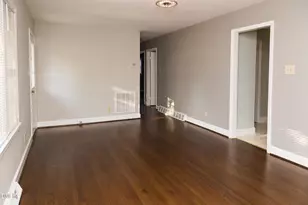 513 N 5th St, Mebane, NC 27302 - Photo 6