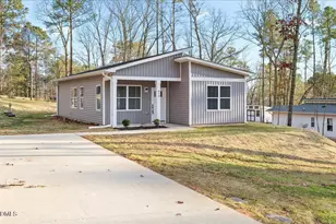 929 Jasmine Rd, Fuquay Varina, NC 27526 - Photo 2