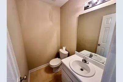2112 Walnut Bluffs Lane, Raleigh, NC 27610 - Photo 12