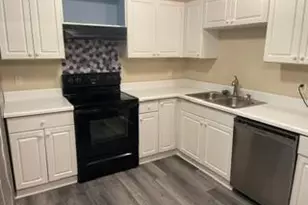 2112 Walnut Bluffs Ln, Raleigh, NC 27610 - Photo 6