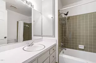 4606 Greenbrier Rd, Raleigh, NC 27603 - Photo 34