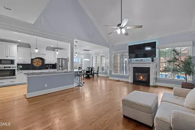 172 Valleycruise Circle, Garner, NC 27529 - Photo 8