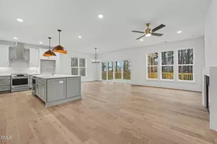 608 Sage Ct, Fuquay Varina, NC 27526 - Photo 10