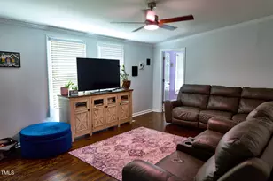 5612 Baggett Ln, Hope Mills, NC 28348 - Photo 6