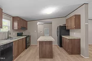 2800 Lobelia Rd, Vass, NC 28394 - Photo 26