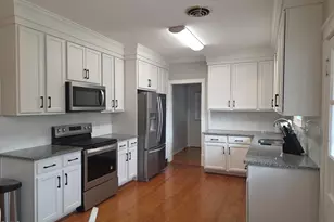 312 W Church St, Benson, NC 27504 - Photo 6