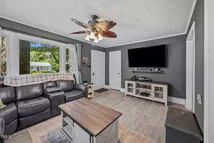 860 Nelson St, Henderson, NC 27536 - Photo 10