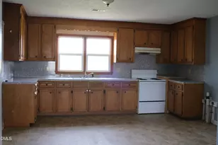 3388 S Hwy 13 S, Snow Hill, NC 28580 - Photo 4