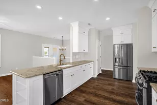 3047 Winston Dr, Burlington, NC 27215 - Photo 8