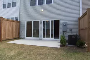 8323 Pilots View Dr, Raleigh, NC 27617 - Photo 2