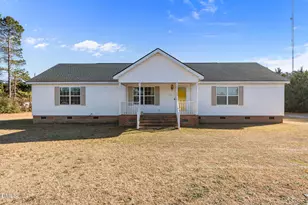254 Gaston Dr, Bladenboro, NC 28320 - Photo 1