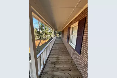 634 E Sanders Street, Four Oaks, NC 27524 - Photo 4